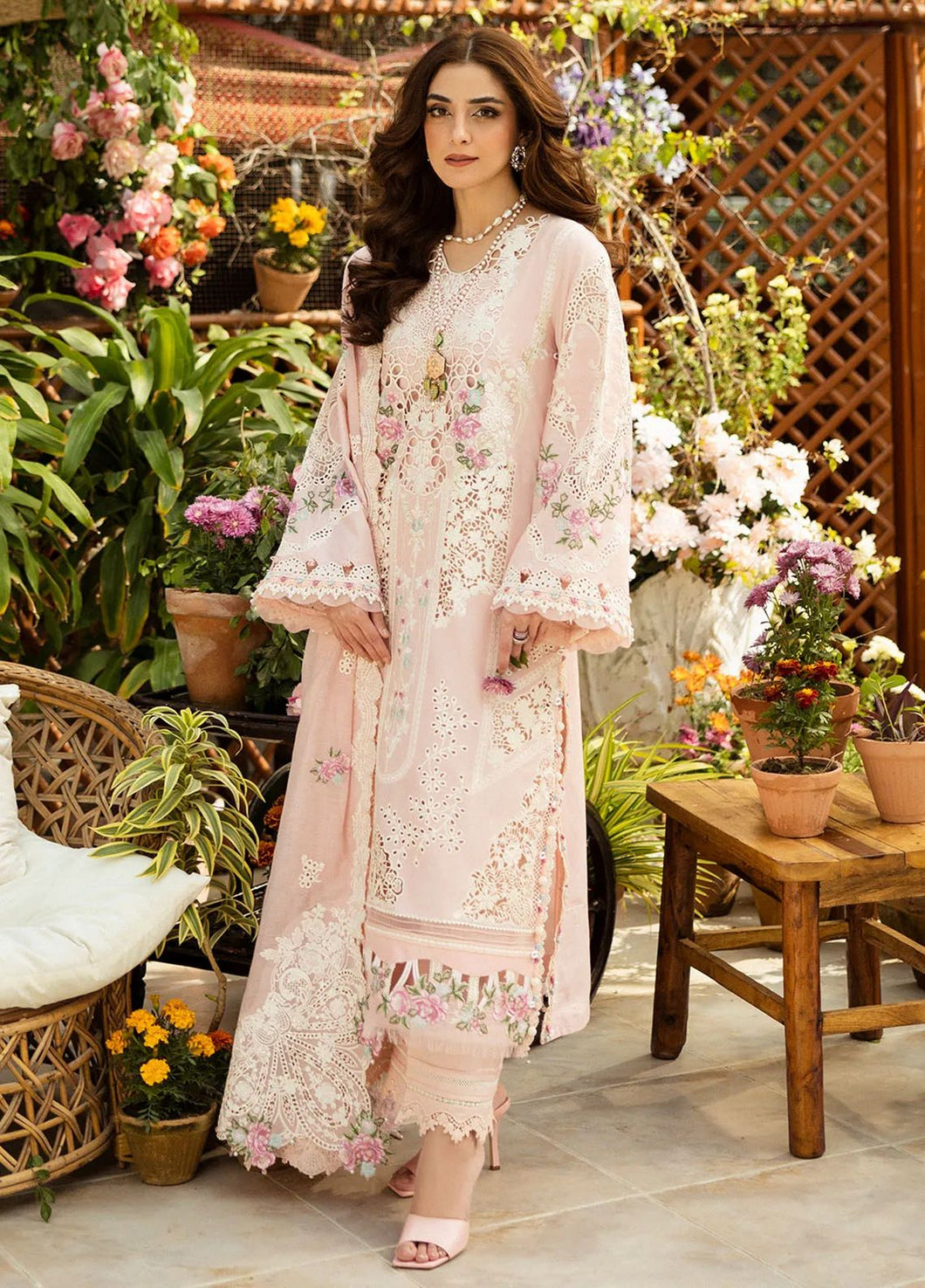 Branded Summer Clothing with light Pink Colour