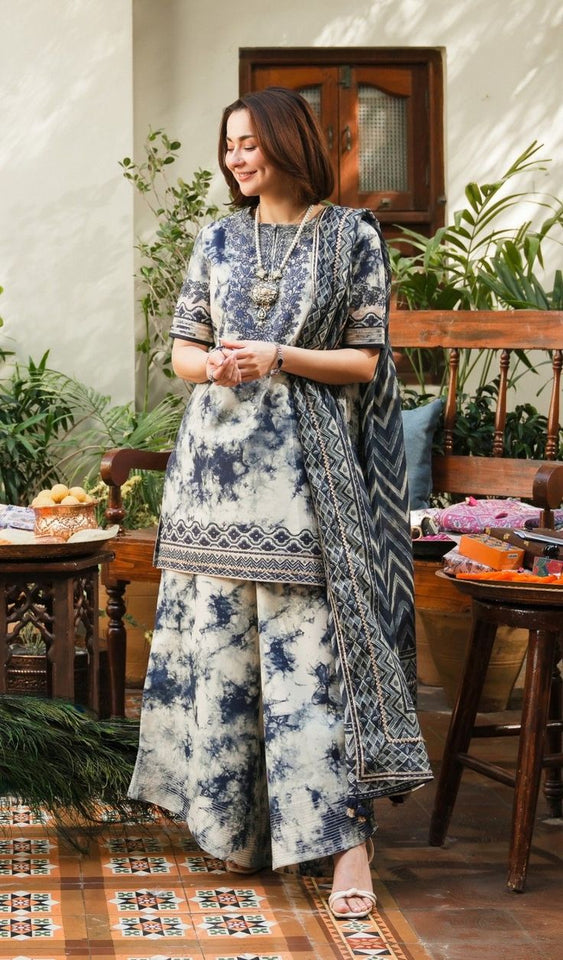 Sapphire Lawn Volume