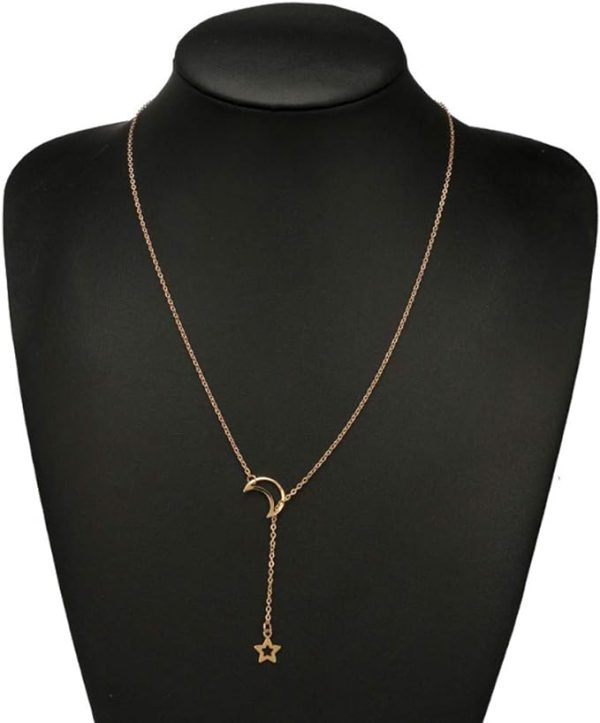 simple-and-elegant-moon-star-pendant-necklace