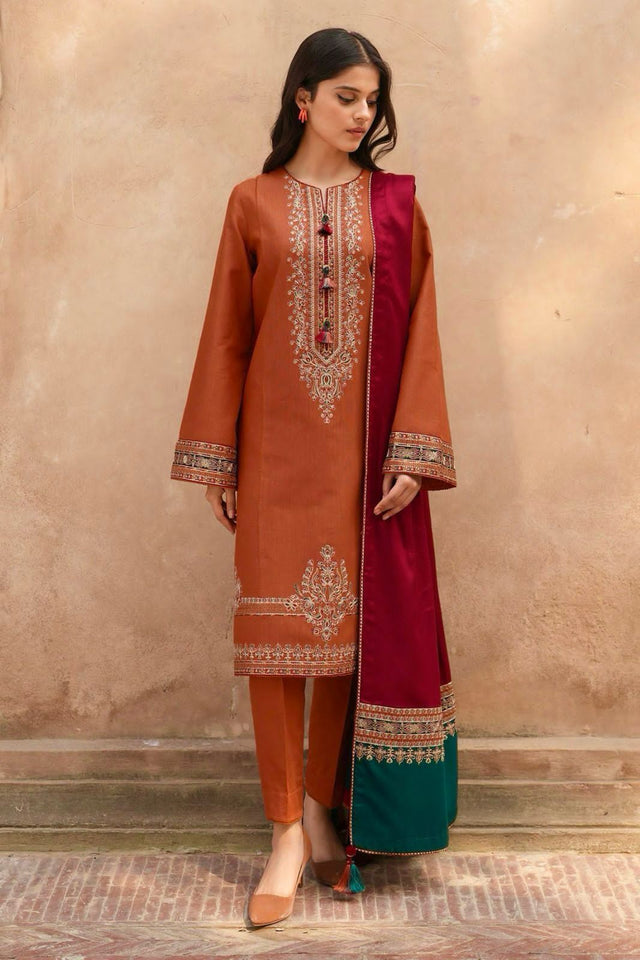 Urge Lawn Volume
Summer Collection 2025