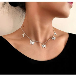 butterfly-necklace-White-plated