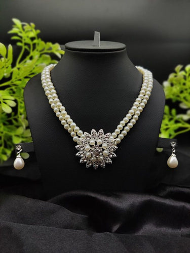 imported-graceful-radiance-pearl-necklace-set-with-exquisite-floral-pendant-artificial-jewellery-for-girls-women-1