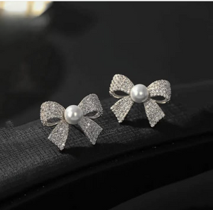 korean-elegant-zircon-bow-style-earrings