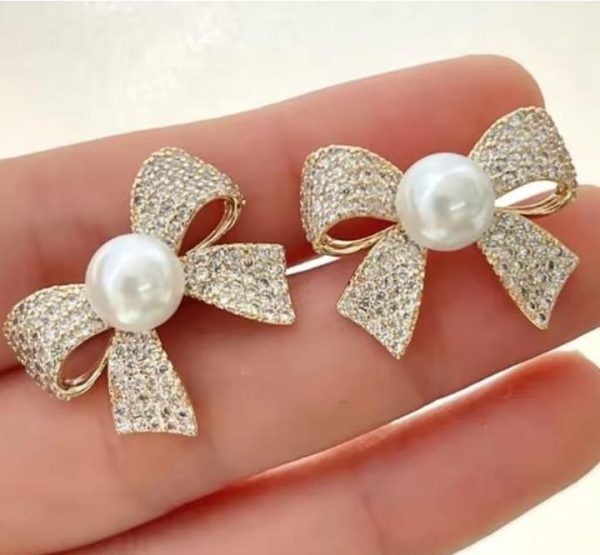 korean-elegant-zircon-bow-style-earrings