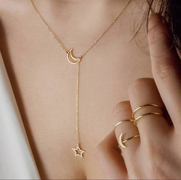 elegant-moon-star-pendant-necklace-women