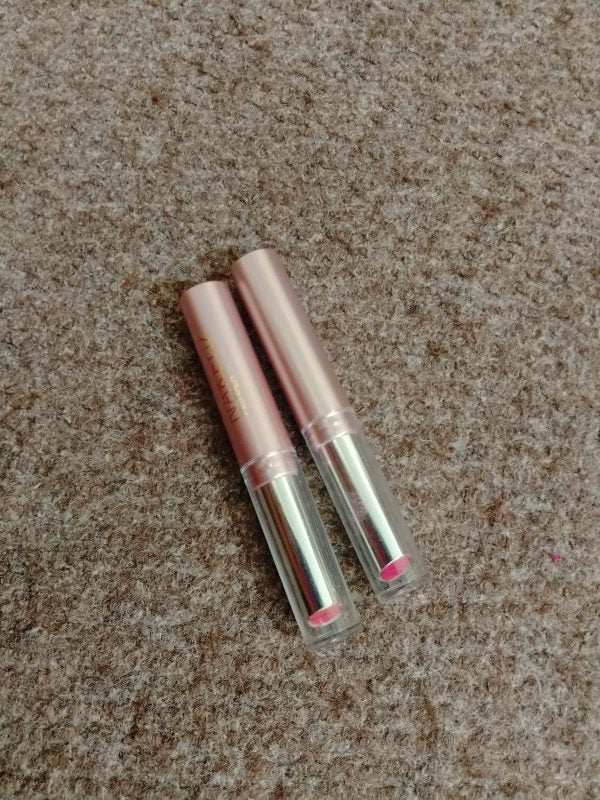 Velvety Texture Lipstick Glossy Lipstick Long Lasting Moisturizing Tinted Lip Balm, Plumping Water Lip Glaze Slim Design (random Color)